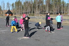 Sen jälkeen leikittiin pihaleikkejä!